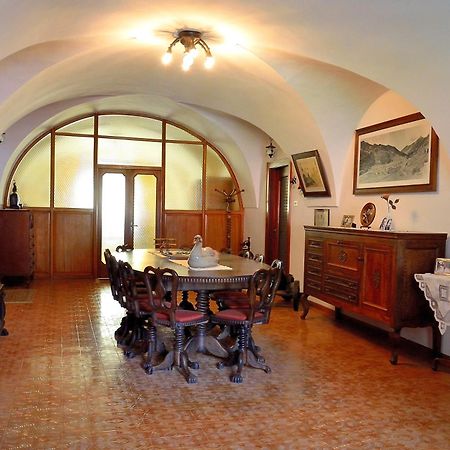B&B Ca Dei Baroni Pellizzano Εξωτερικό φωτογραφία