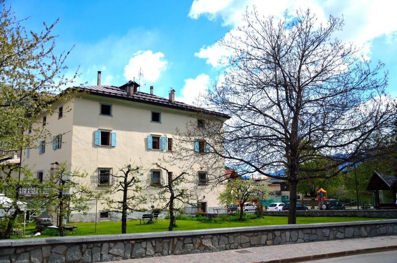 B&B Ca Dei Baroni Pellizzano Εξωτερικό φωτογραφία