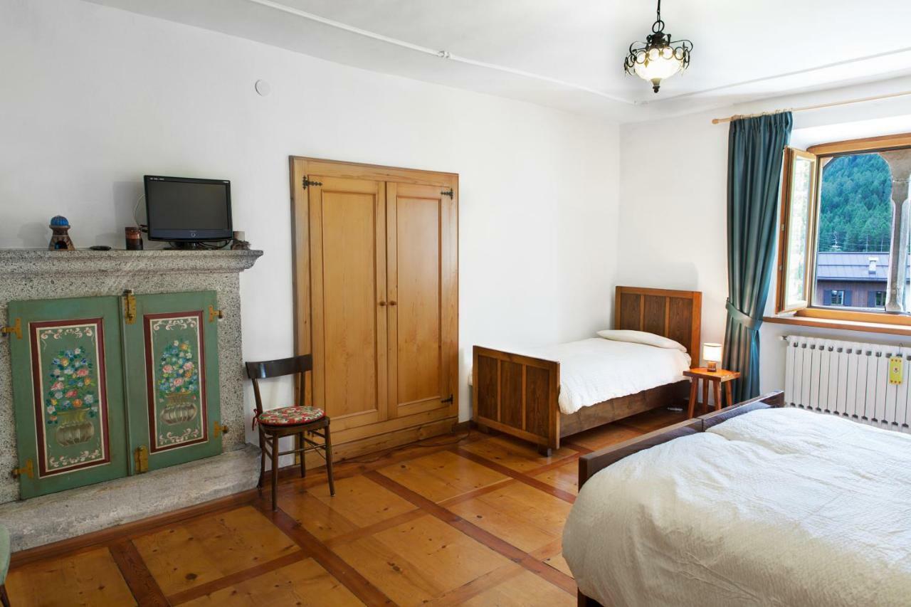 B&B Ca Dei Baroni Pellizzano Εξωτερικό φωτογραφία